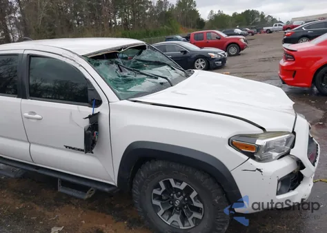 2020 Toyota Tacoma Trd Off-Road z USA, uszkodzony, nr VIN 3TMCZ5AN8LM306147